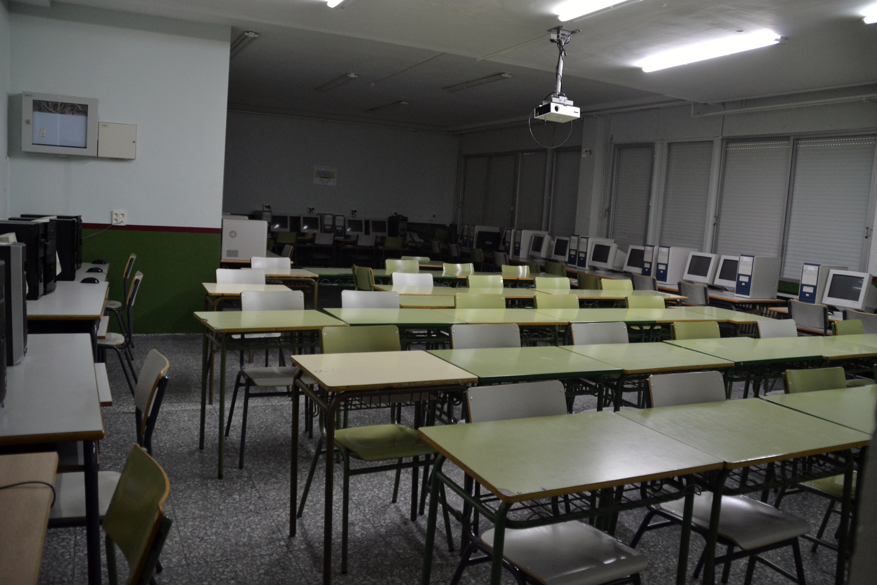 Seguimiento desigual de la huelga de la enseñanza en los centros educativos de Castuera